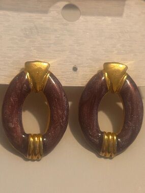 Vintage Gold Accent Plum Stud Drop Earrings